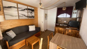 Résidence Ferme D'augustin - Batiment C - Appartement entièrement rénové - Wifi - Plein Sud - Sur les pistes - Parking. MAE-8484